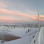 Zajazd Arctic Raja Inn, Next To Norwegian Border