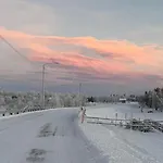 Arctic Raja Inn, Next To Norwegian Border *