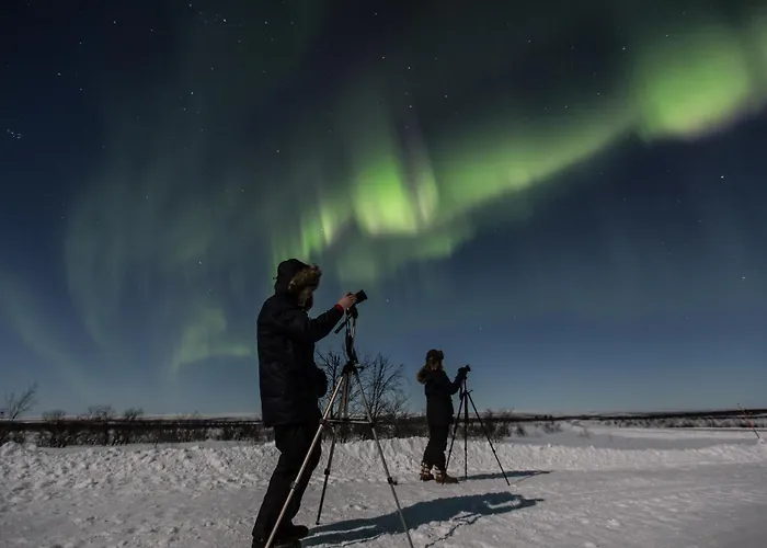 Arctic Raja Inn, Next To Norwegian Border אורחן