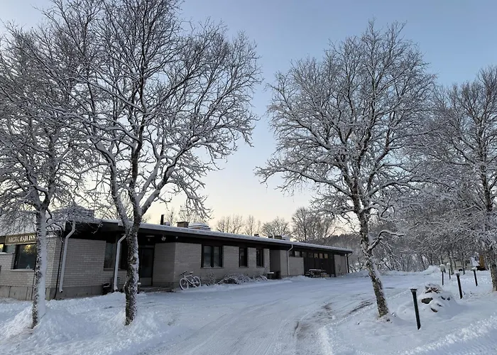 אורחן Arctic Raja Inn, Next To Norwegian Border *