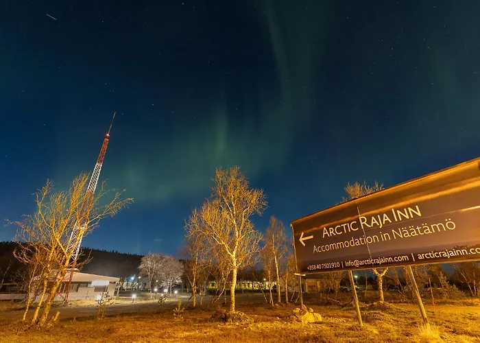 Arctic Raja Inn, Next To Norwegian Border אורחן