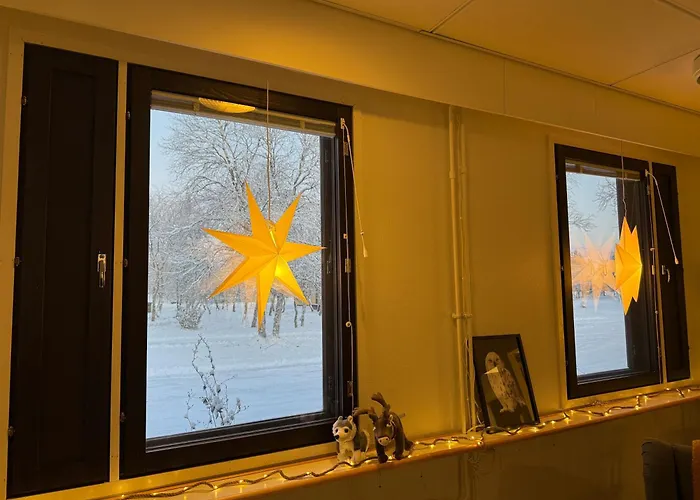 אורחן Arctic Raja Inn, Next To Norwegian Border *