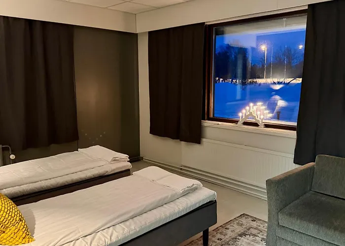 Arctic Raja Inn, Next To Norwegian Border אורחן